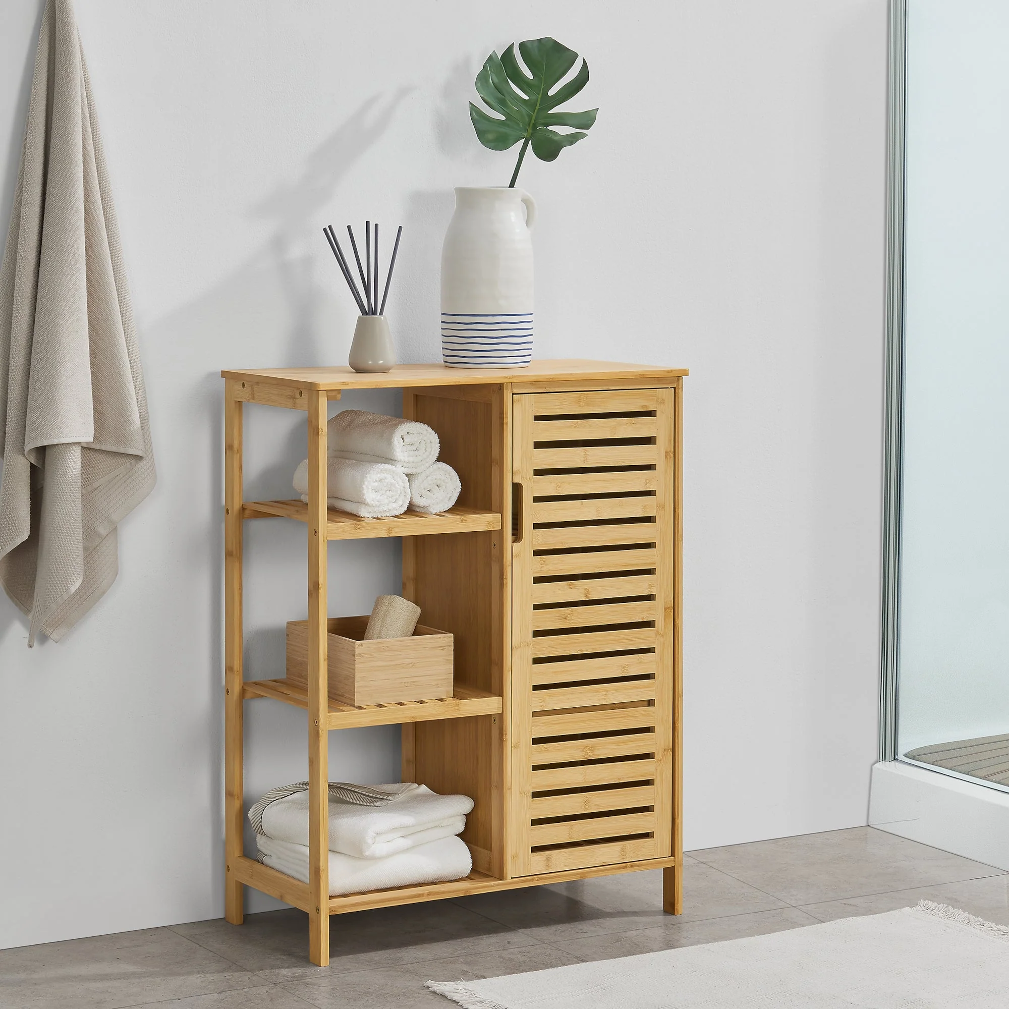 Badezimmerschrank Vetlanda Bambus 87x66x33 cm [en.casa] - Image 2