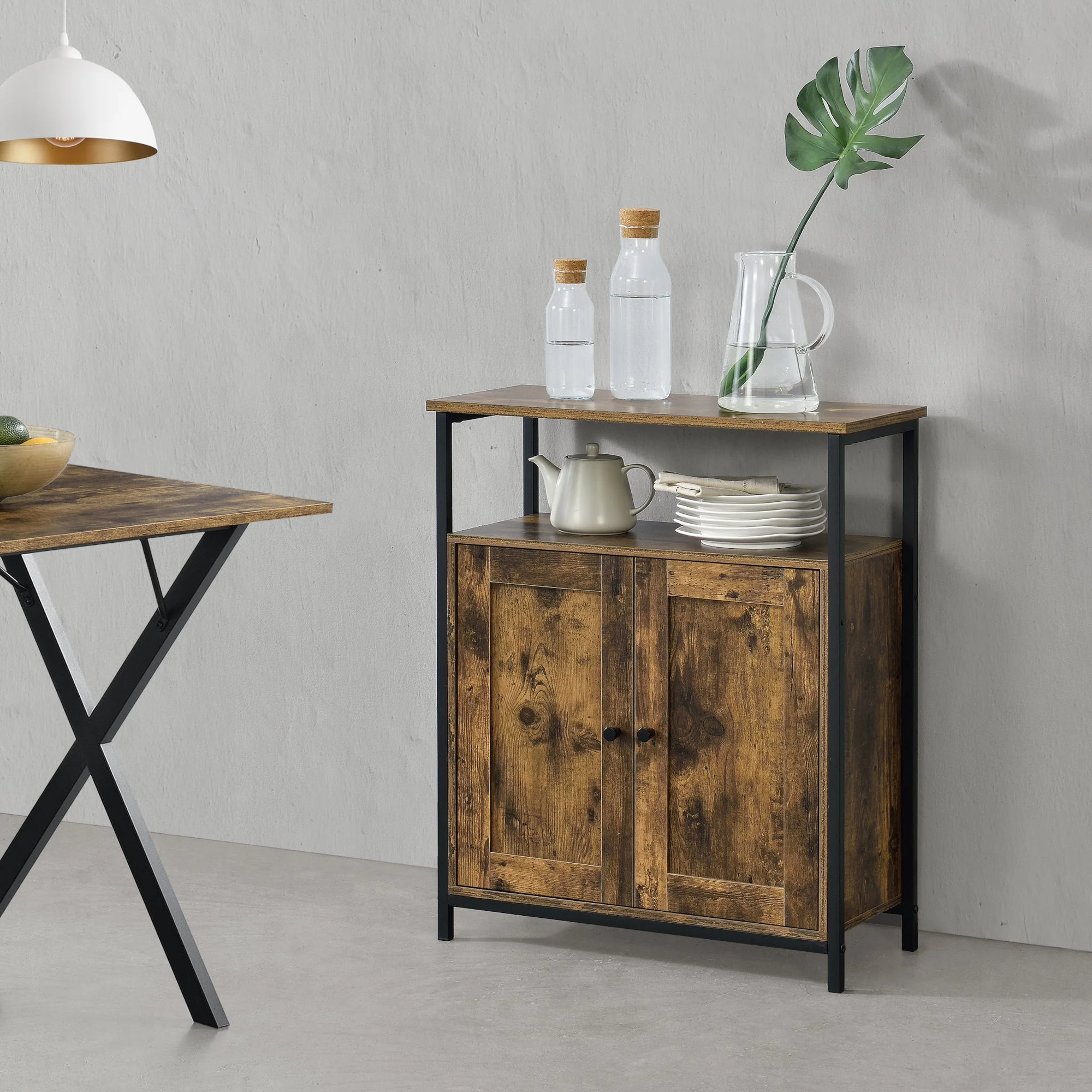 Beistelltisch Aremark 79x60x30cm mit Schrankfächer Dunkler Holzton [en.casa] - Image 2