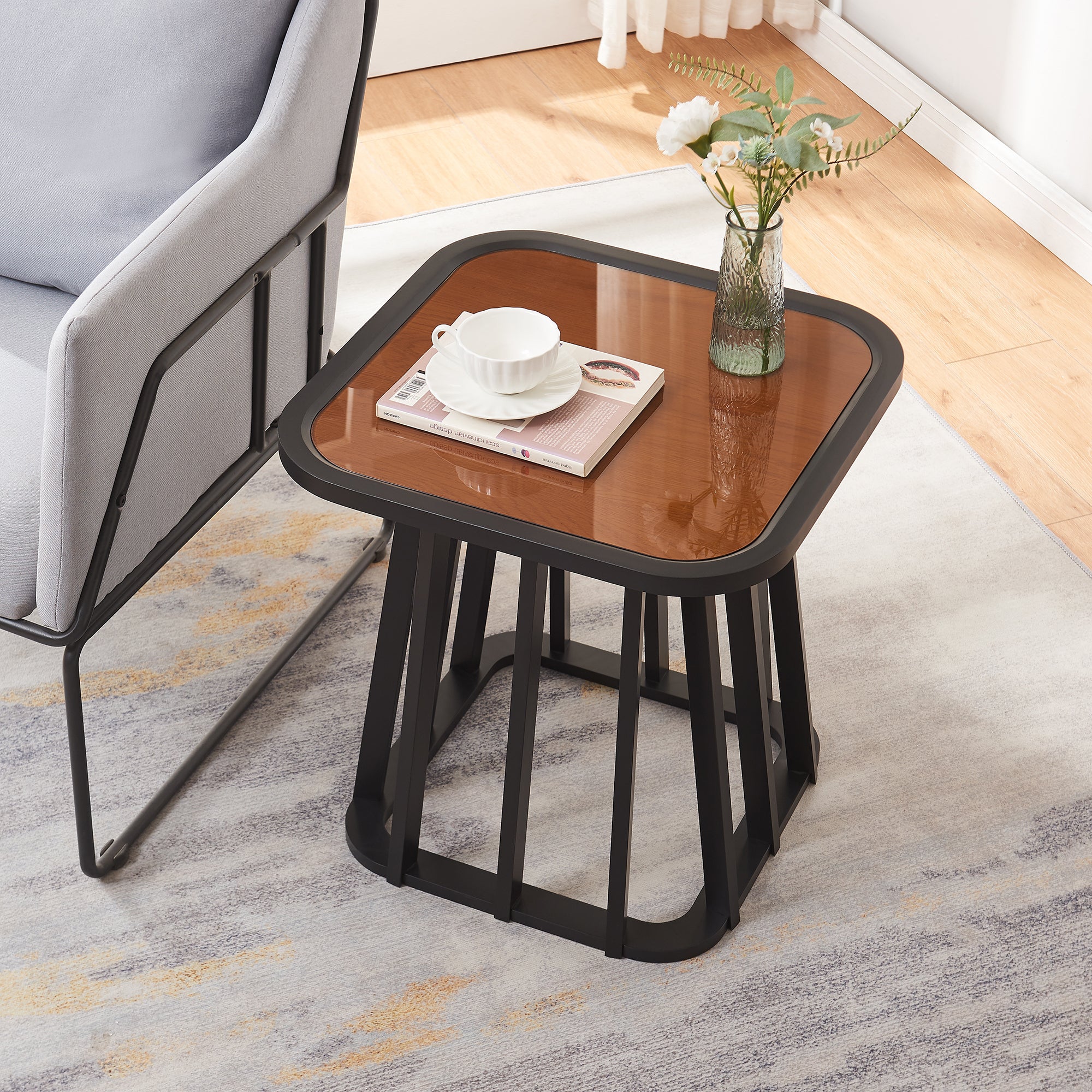 Beistelltisch Burgess 51x51x51 cm Schwarz/Walnussoptik [en.casa]